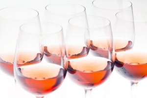 Розовое вино
